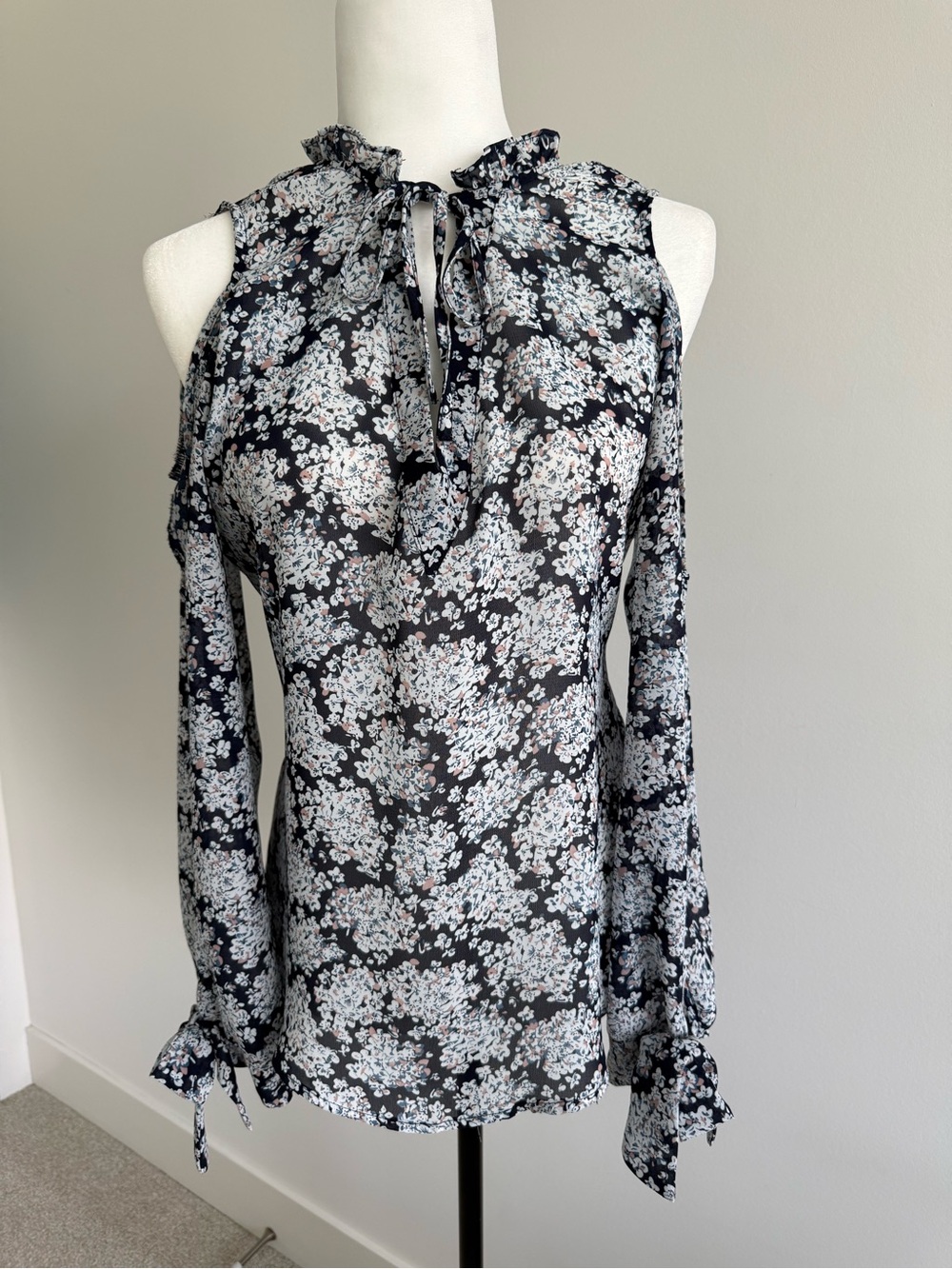 Sakura Black Floral Cold-Shoulder Blouse
